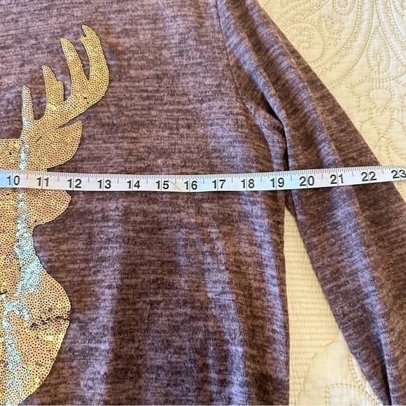 Adorable sequin deer sweatshirt / sweater - soft, fully lined, size XL - Picture 5 of 7